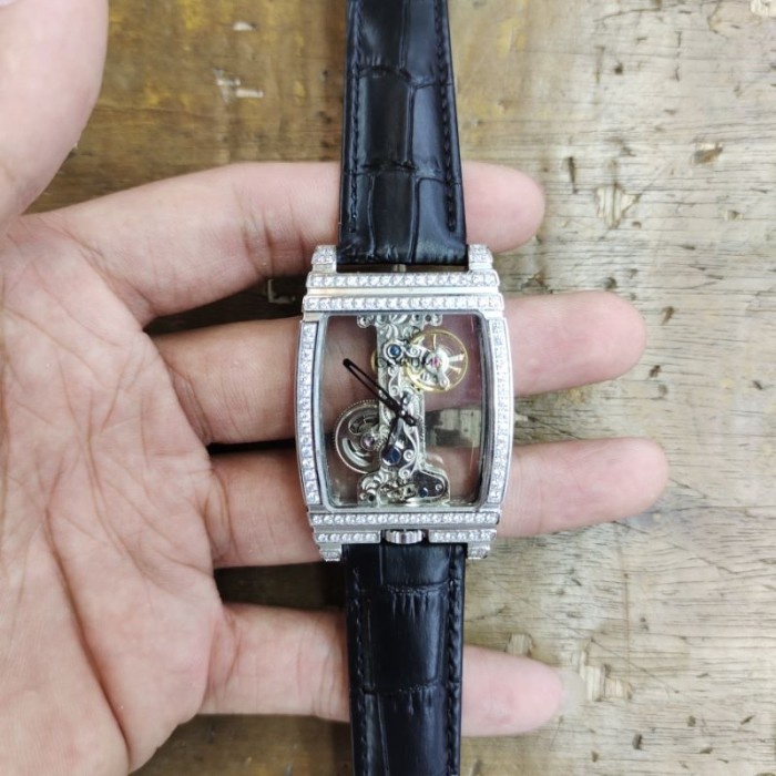 JAM TANGAN PRIA CORUM SILVER DIAMOND AUTOMATIC JAPAN MOVEMENT