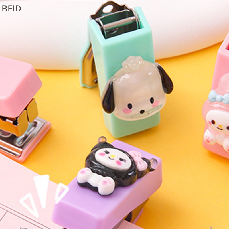 [BFID] Kartun Lucu Mini Stapler Set Kawaii Portable Stapler Dokumen Kantor Siswa Test Pengikat Kertas Perlengkapan Kantor Sekolah Mainan Anak Perempuan [ID]