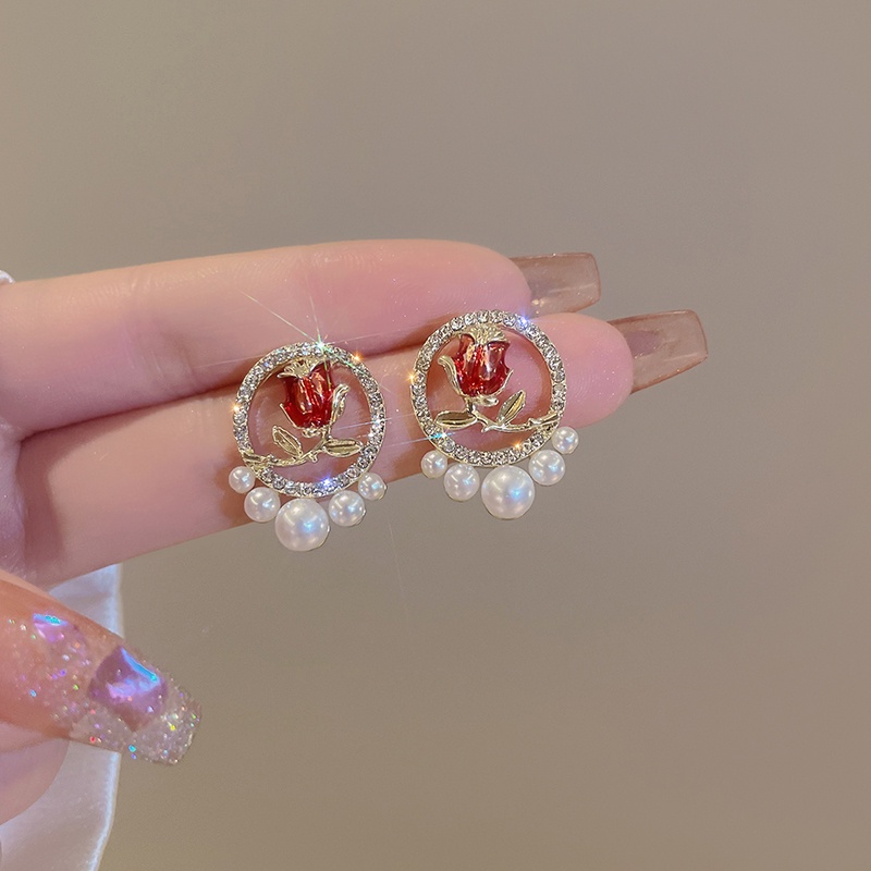 Anting mutiara dessyulip temperamen fashion wanita gaya vintage