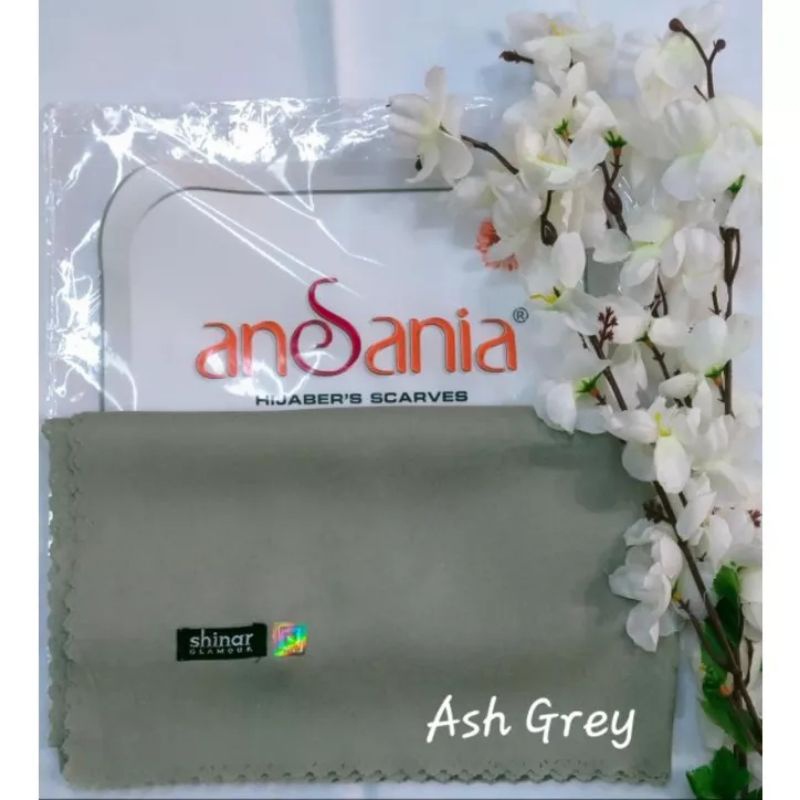 NUR SINAR SEGI EMPAT/BISA SERAGAM/SEGIEMPAT SINAR/SEGI EMPAT ansania/ hijab sinar warna ash grey
