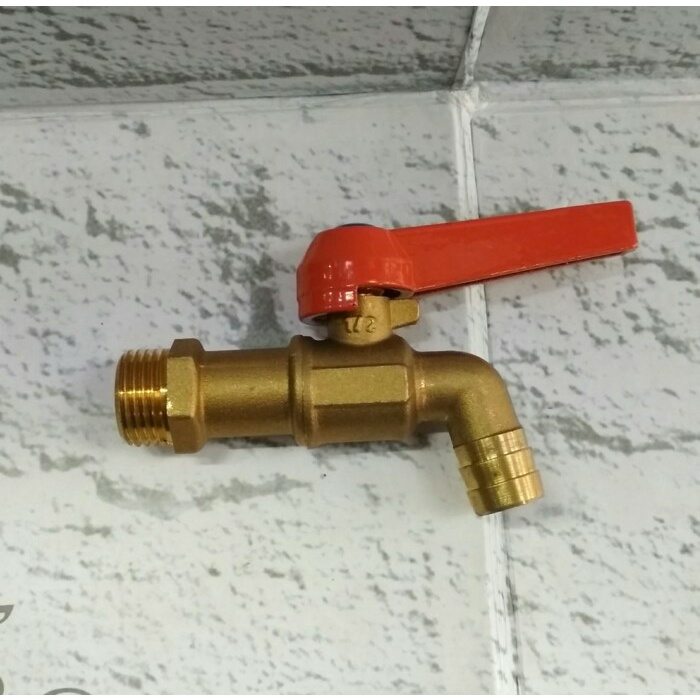 Kran tembok kuningan / kran air /