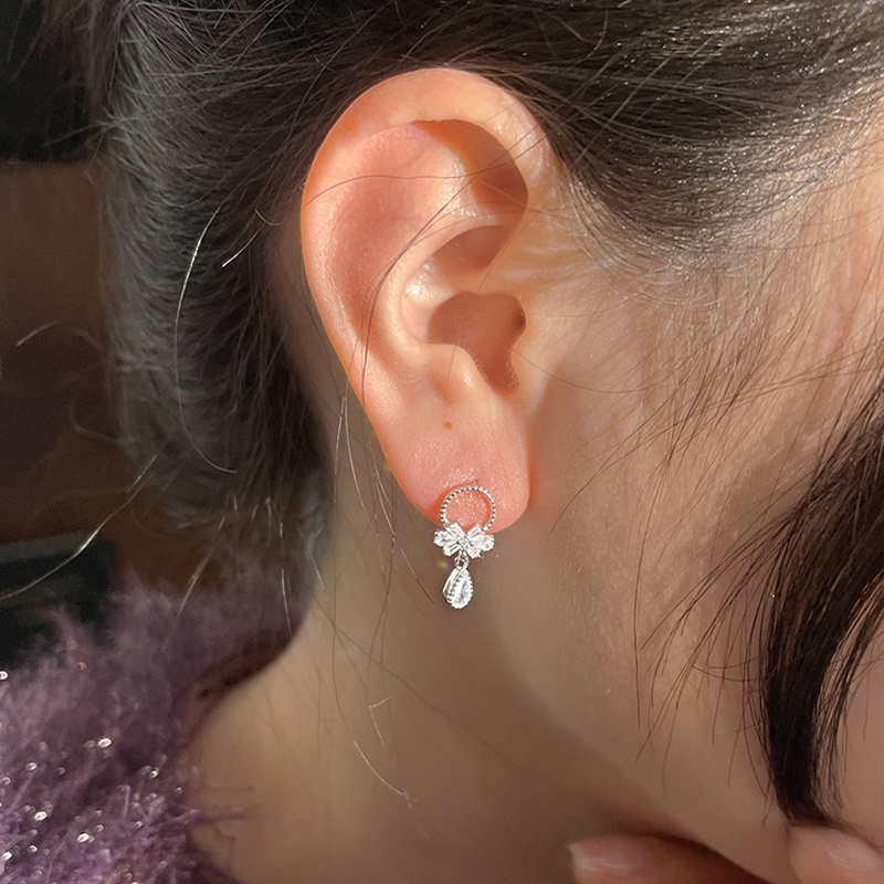 Roselife Halus Perak Berkilau Berlian Imitasi Tetesan Air Busur Stud Anting Untuk Wanita Gadis Zirkon Statement Earring Korea Fashion Perhiasan Telinga Untuk Pesta Pertunangan