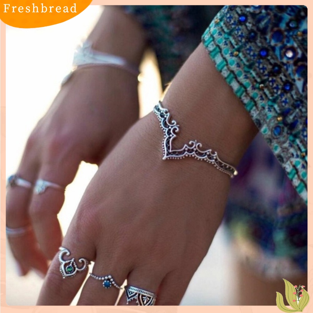 &lt; Freshbread &gt; Vintage Wanita Ukir Berongga Mahkota Pembukaan Gelang Bangle Adjustable Perhiasan