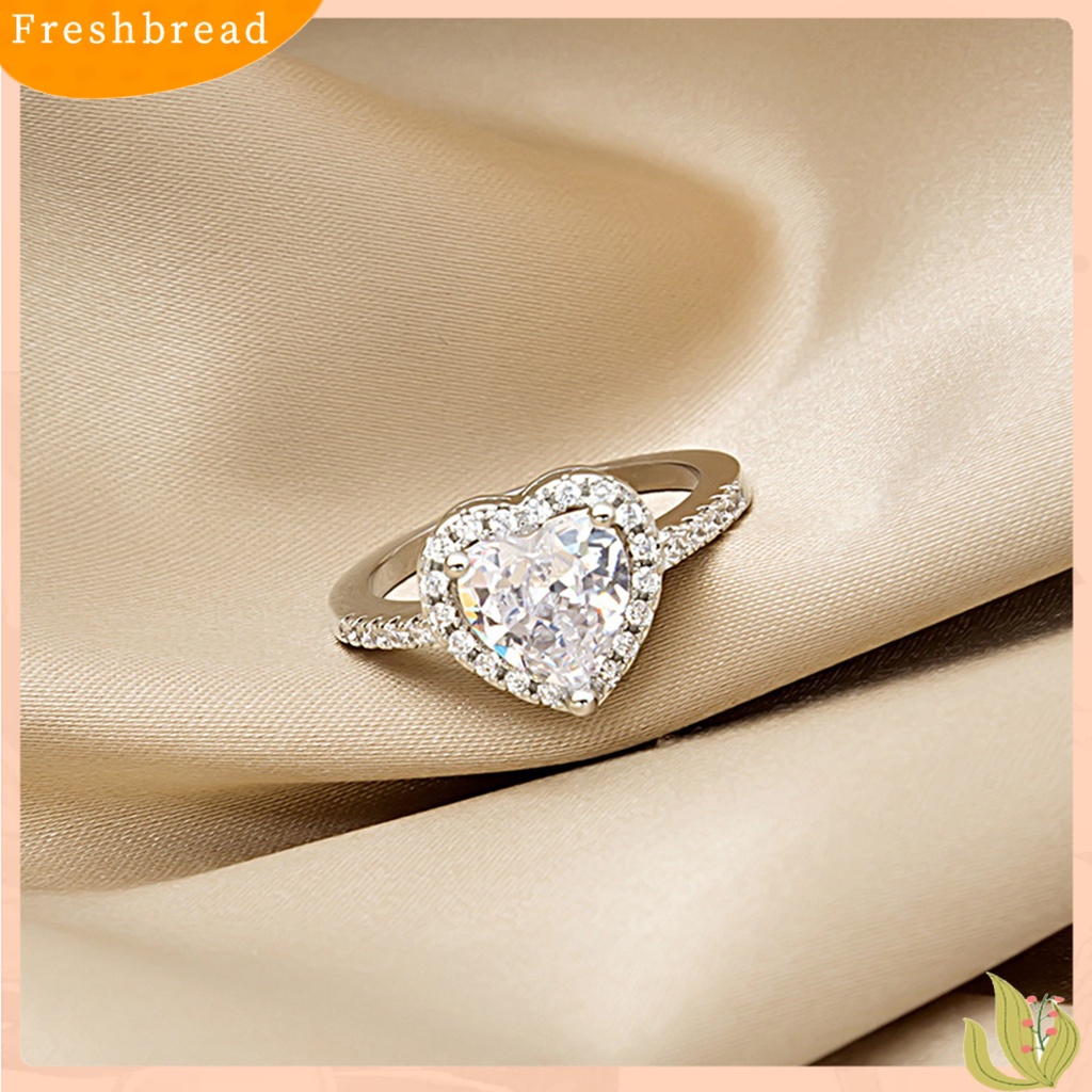 &lt; Freshbread &gt; Cincin Kawin Kepribadian Berlebihan Hadiah Valentine Glitter Cinta Hati Bertatahkan Berlian Imitasi Cincin Perhiasan Aksesori