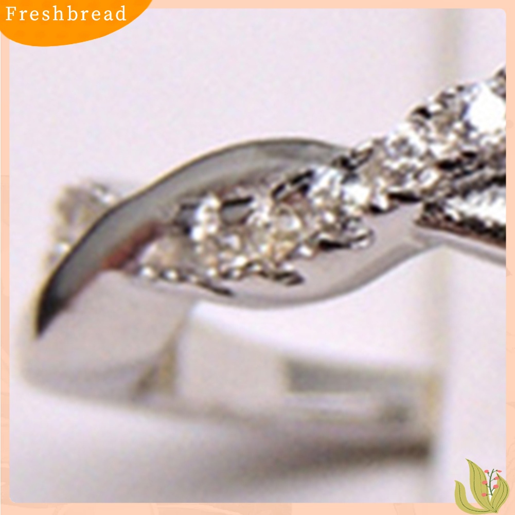 &lt; Freshbread &gt; Cincin Berlian Imitasi Elegan Wanita Pernikahan Pertunangan Pesta Perhiasan Pesona Hadiah