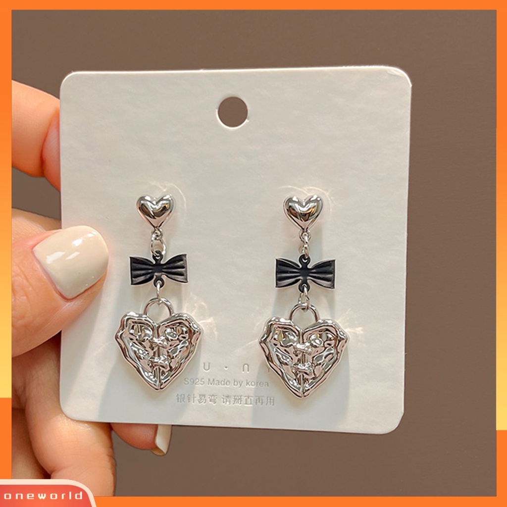 [EONE] 1pasang Drop Earrings Kepribadian Ikatan Simpul Gaya Korea Retro Embossment Cinta Hati Stud Earrings Perhiasan Aksesori