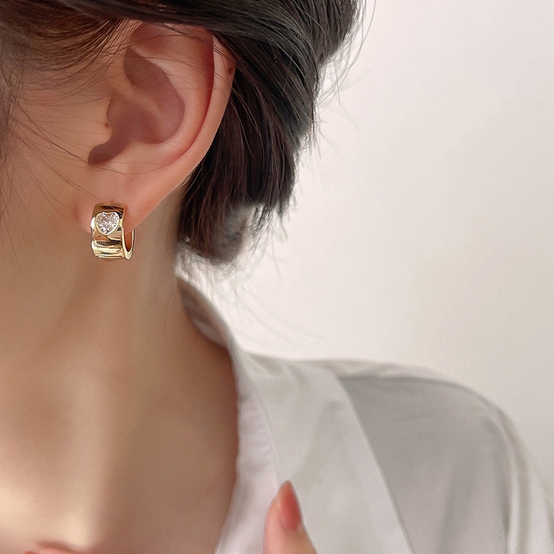 Kami Bunga Punk s925 Perak Bersinar Hati Zirkon Chunky Hoop Anting Untuk Wanita Perempuan Chic Geometris Tebal Lingkaran Bulat Anting-Anting Fashion Telinga Perhiasan