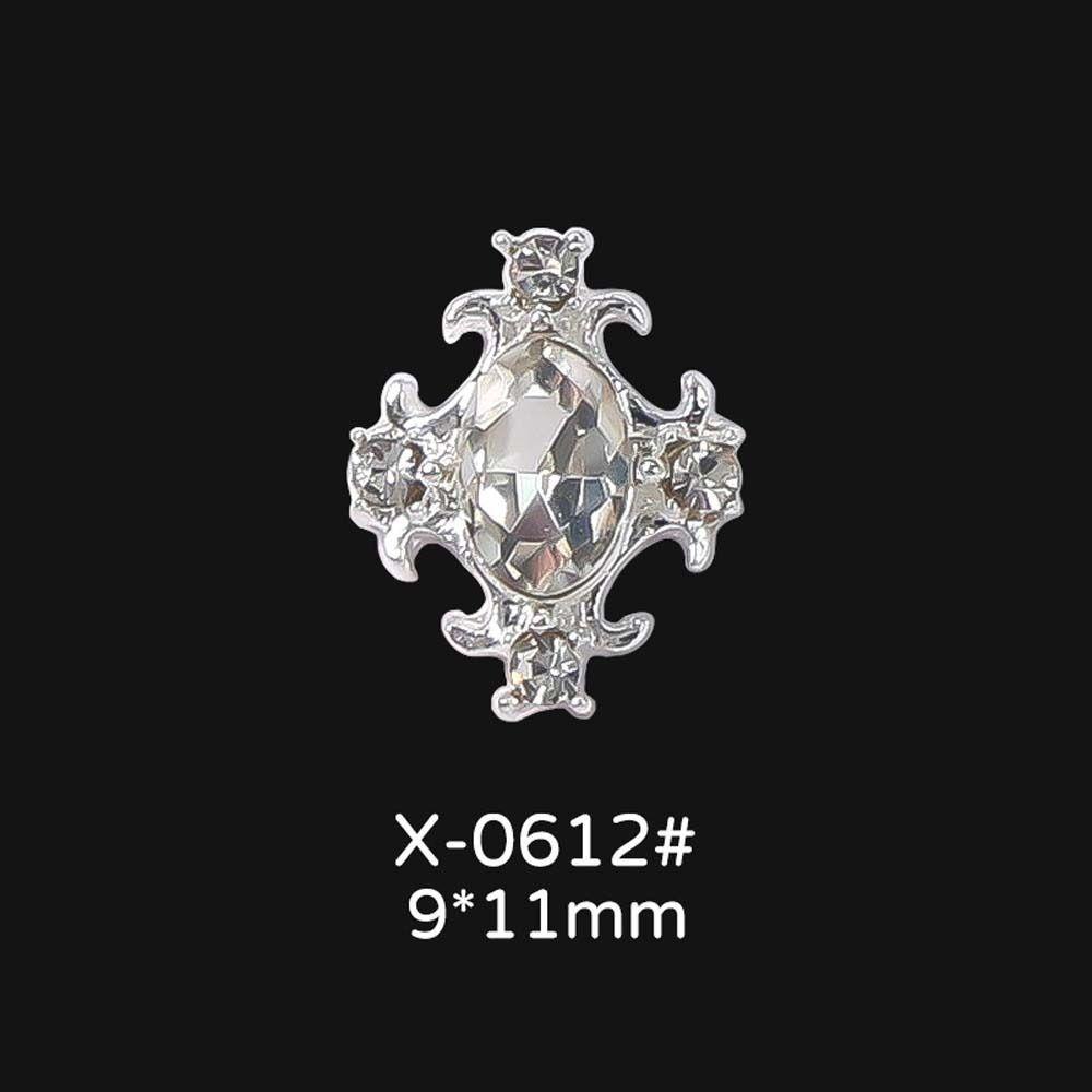 Mxbeauty Cross Nail Rhinestones Fashion Jepang Spider Alloy Cross Nail Hiasan Nail Perhiasan