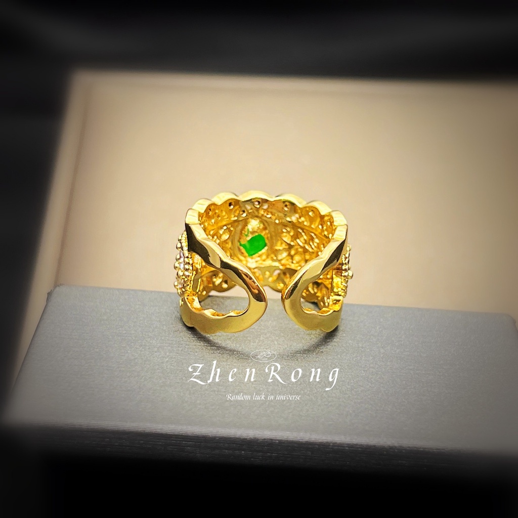 Goldkingdom Aksesoris Perhiasan Fashion Ready Stock Gaya Pengadilan Retro Italia Pola Berlubang Dengan Dua Warna Emas Renda Zamrud Burung Merpati Telur Cincin