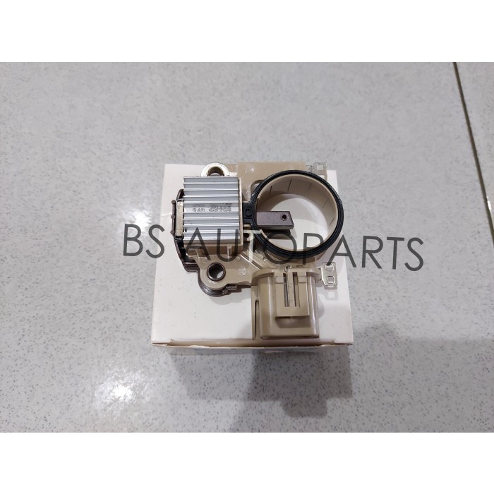 IC Regulator Alternator Dinamo Ampere Cas L300 Diesel L039 Kuda Diesel