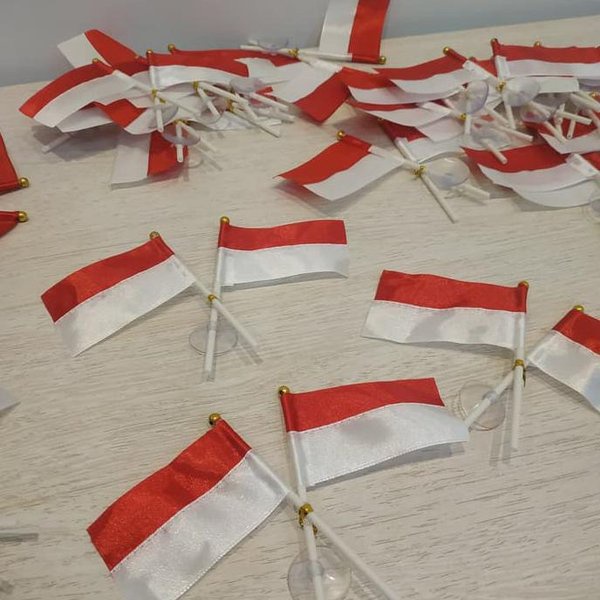 Bendera Hias / Bendera Indonesia bendera silang buat kaca mobil dll