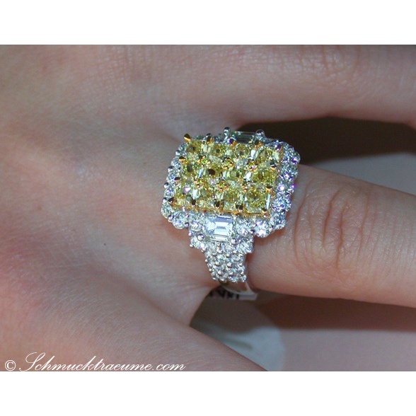 Goldkingdom Aksesoris Perhiasan Fashion Ready Stock Set Mewah Berlian Kuning Kristal Cincin Wanita Berlian Eropa Dan Amerika Penuh Berlian Micro Set Engagement Ring