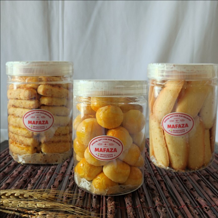 

Terlaris ✨ -Paker Hampers Kue Kering Spesial Mafaza Homemade - Paket 1- 2.1.23 - TDS