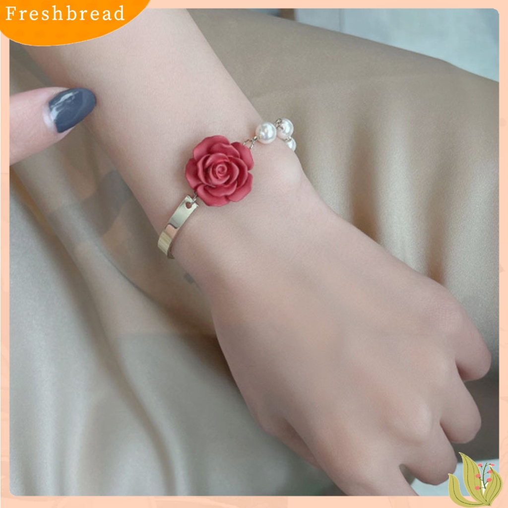 &lt; Freshbread &gt; Women Bracelet Eye-catching Tahan Aus Tembaga All-Match Women Butterfly Bracelets Perhiasan Hadiah Untuk Gadis