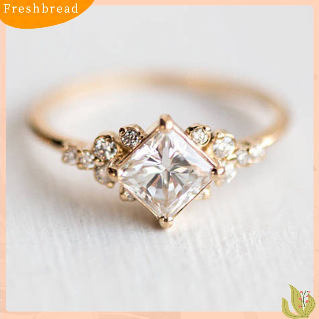 &lt; Freshbread &gt; Indah Tipis Permukaan Halus Pernikahan Band Persegi Cubic Zirconia Wanita Cincin Pesona Perhiasan