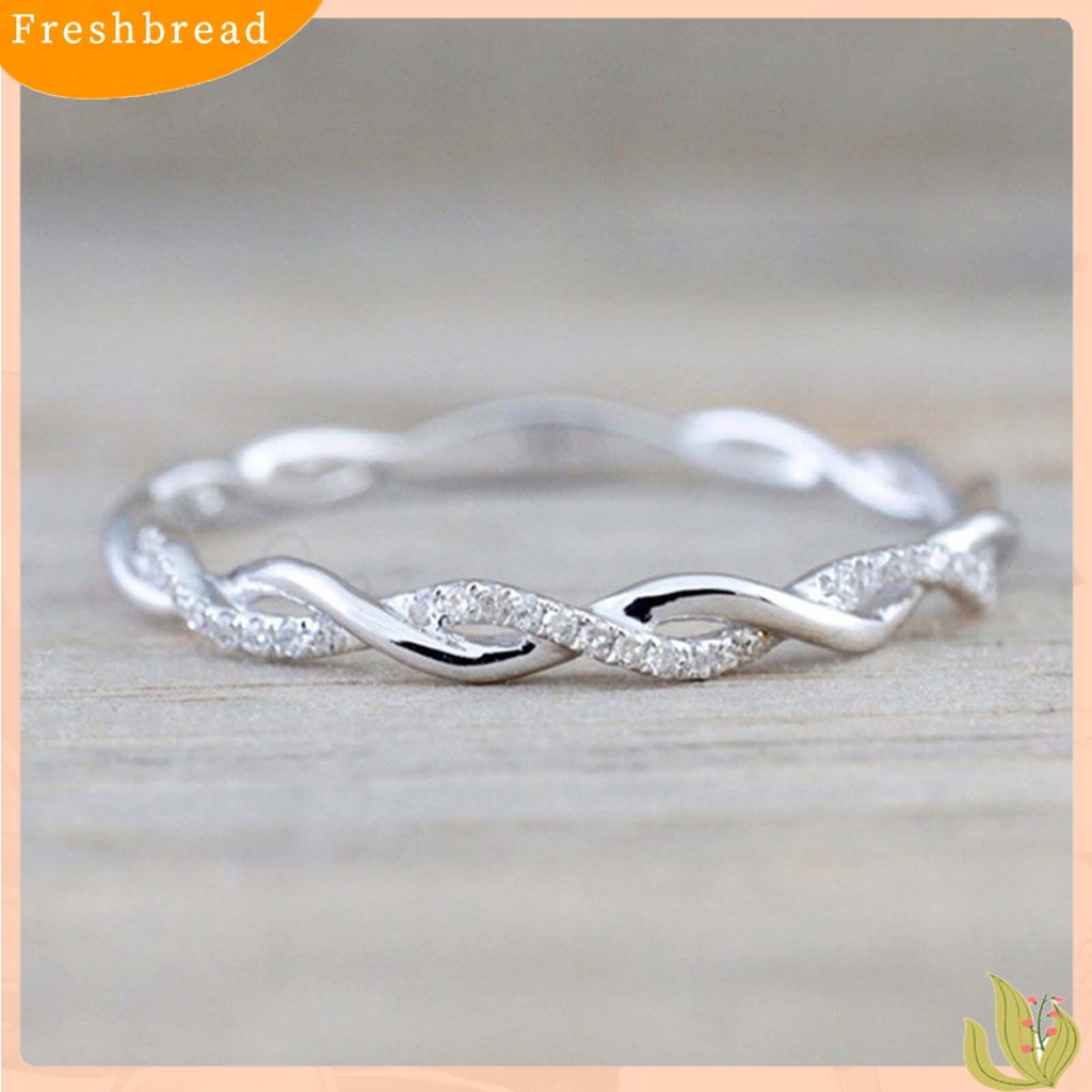 &lt; Freshbread &gt; Wanita Cincin Memutar Bentuk Berlian Imitasi Perhiasan Cincin Kilau Terang Indah Untuk Pernikahan