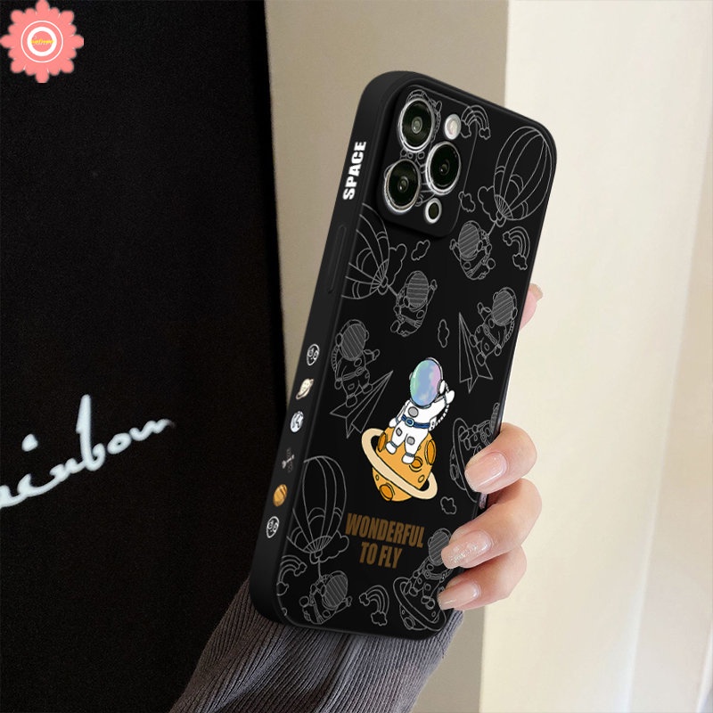 Case Oppo A17 Reno 8T 8 7 6 5F 5 A7 A5s A3s A54 A12 A9 A55 A57 A15 A95 A16 A76 A94 A53 A31 A1K A78 A96 A36 A74 A5 A52 A11 Pinggiran Lurus NASA Antariksa Astronot Print Samping Sarung Soft Cover