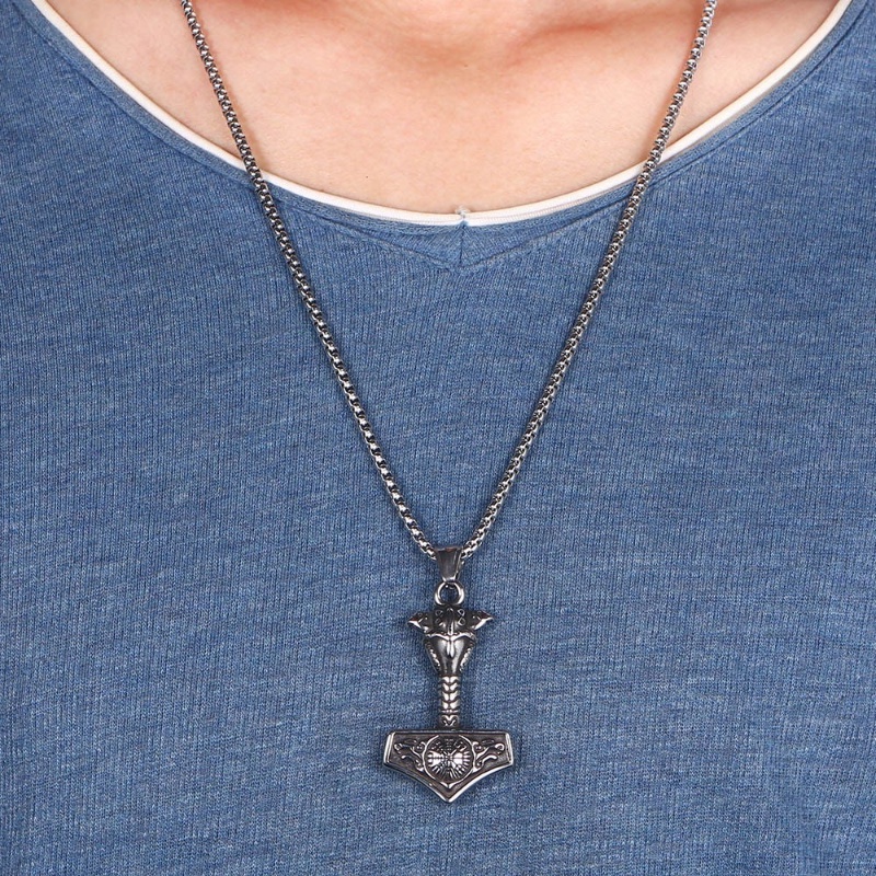 [Z H Perhiasan] Vintage Viking Hip Hop Raytheon Palu Gagak Celtic Serigala Liontin Pria Dan Wanita Fashion Stainless Steel Kalung Punk Pesta Rock Perhiasan Aksesoris