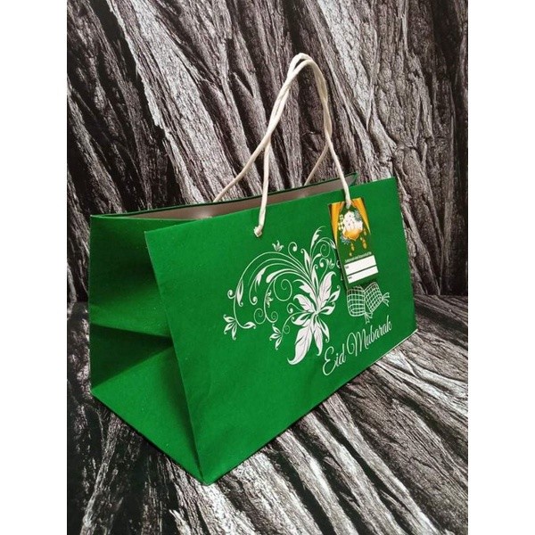 

Paperbag Hijau Packaging Parcel Lebaran Bag Idul Fitri 24x13x15 cm