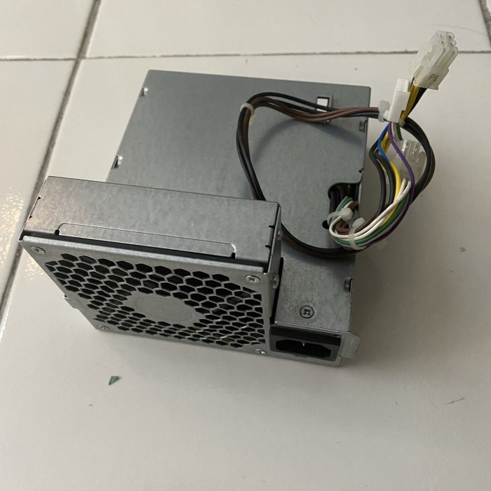 HP 611481-001 240W PSU -Hp 8000 8100 8200 8300 63