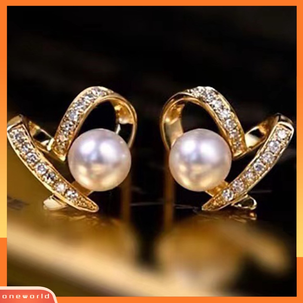 [EONE] 1pasang Ear Studs Elegan Berbentuk Hati Berlian Imitasi Mengkilap Hias Sparkling Dress Up Hadiah Wanita Mutiara Imitasi Stud Earrings Perhiasan Aksesori Fashion