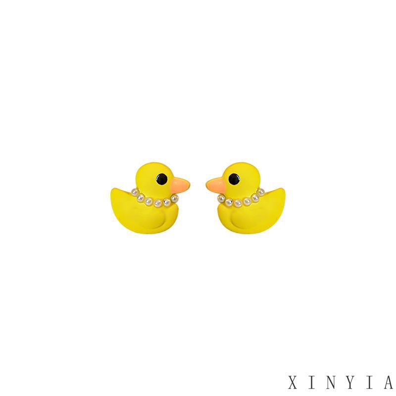 【Bayar di tempat】Kartun Gadis Lucu Anting Mutiara Kecil Kuning Bebek Telinga Studs Earrings Desain Sense