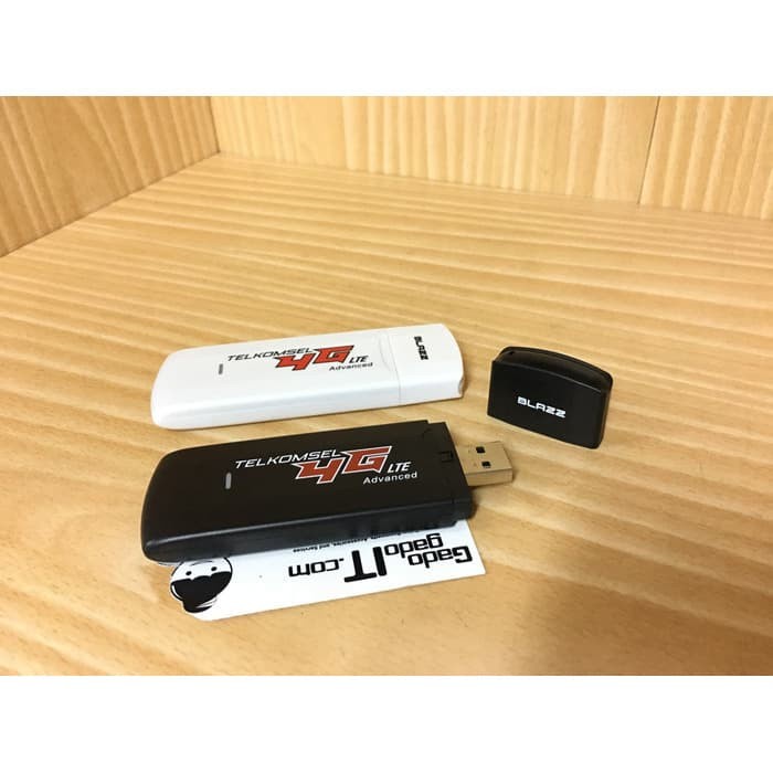 USB MODEM BLAZZ RX300 4G LTE UNLOCK ( SUPPORT ALL OPERATORS INDONESIA) - Putih