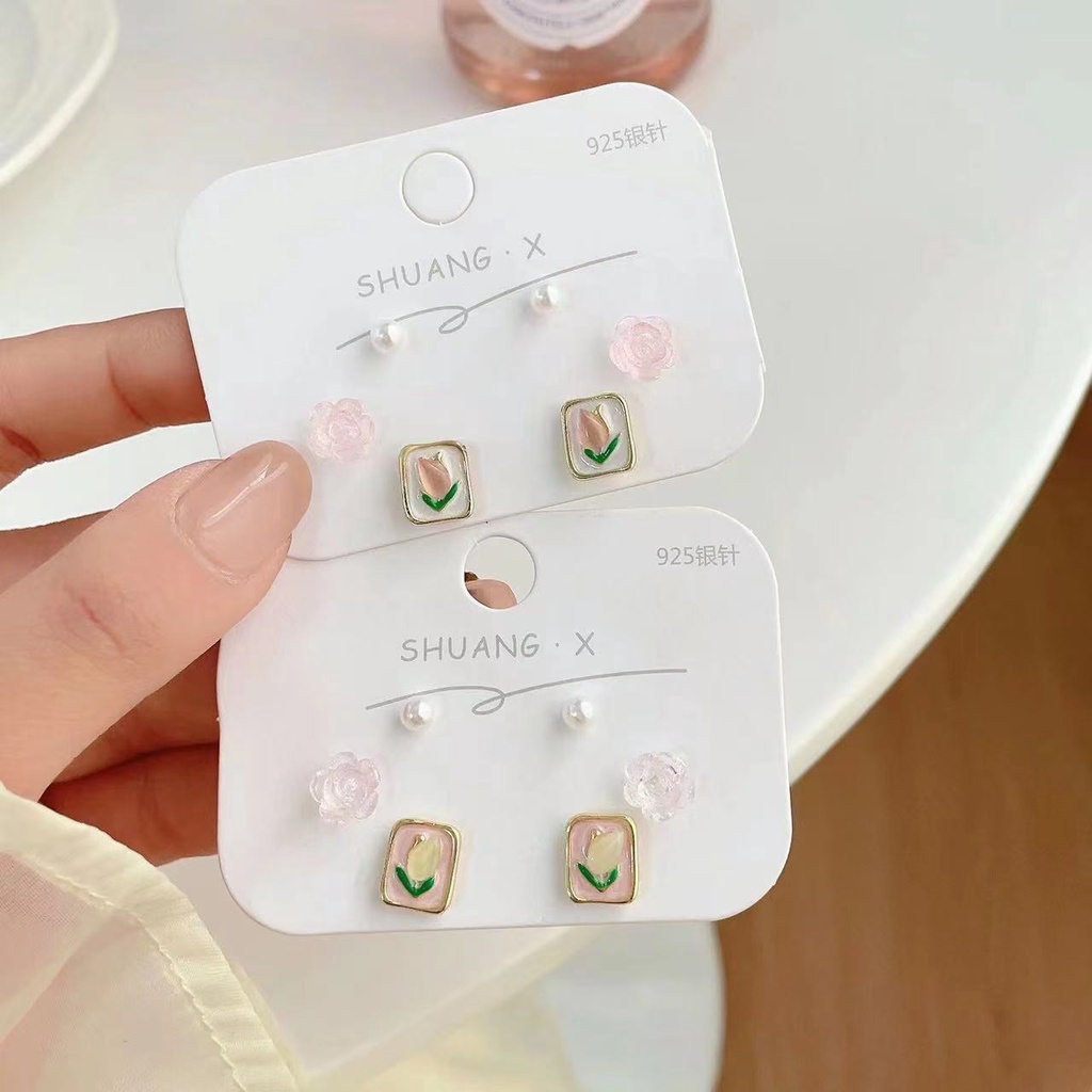 Anting Mutiara Tulip Musim Semi Dan Musim Panas Set Tiga Potong2023Pasangan Baru Anting Kecil Dan Indah Perempuan Wanita