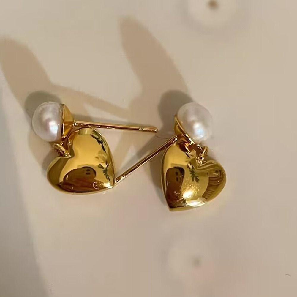 Mxbeauty Anting Love Manis Simple Tembaga Glossy Tidak Alergi Vintage Aksesoris Gaya Korea