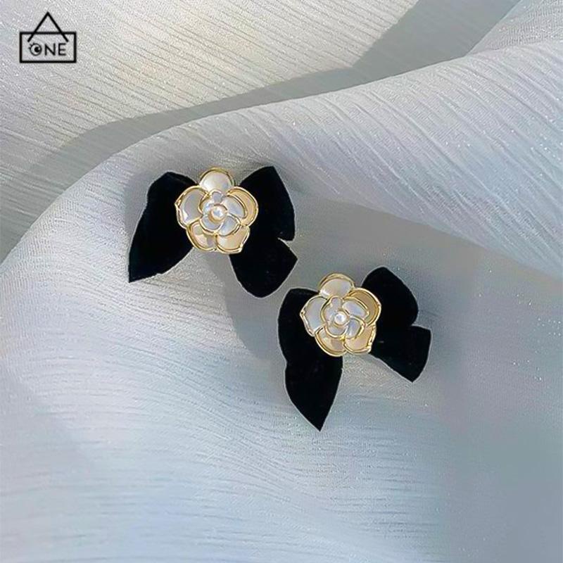 COD❤️Anting bunga Camelia Korea anting busur Vintage Prancis anting premium desain untuk wanita-A.one