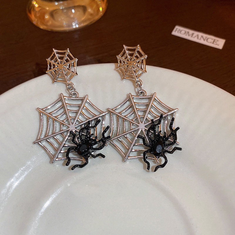 Eropa Amerika Berlebihan Desain Unik Rasa Spider Web Niche Fashion Berkelas Anting