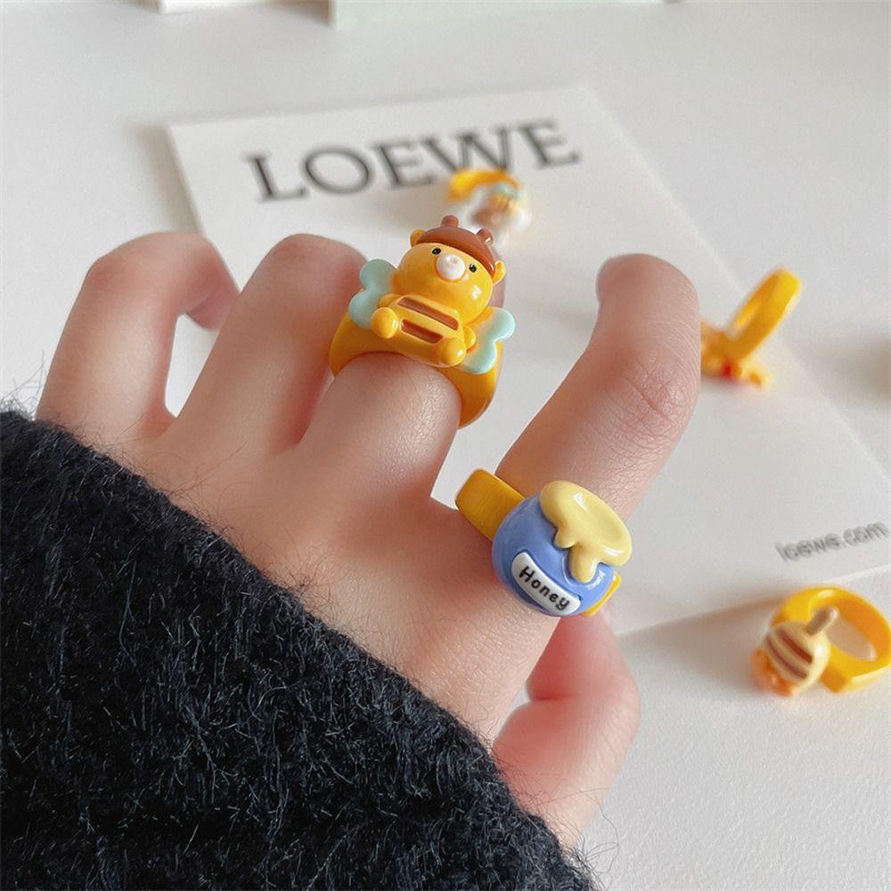 Mxbeauty Wanita Winnie Cincin Kartun Halus Dapat Disesuaikan Trendi Bunga Lebah Beruang Paw Resin The Pooh Gaya Korea Ring