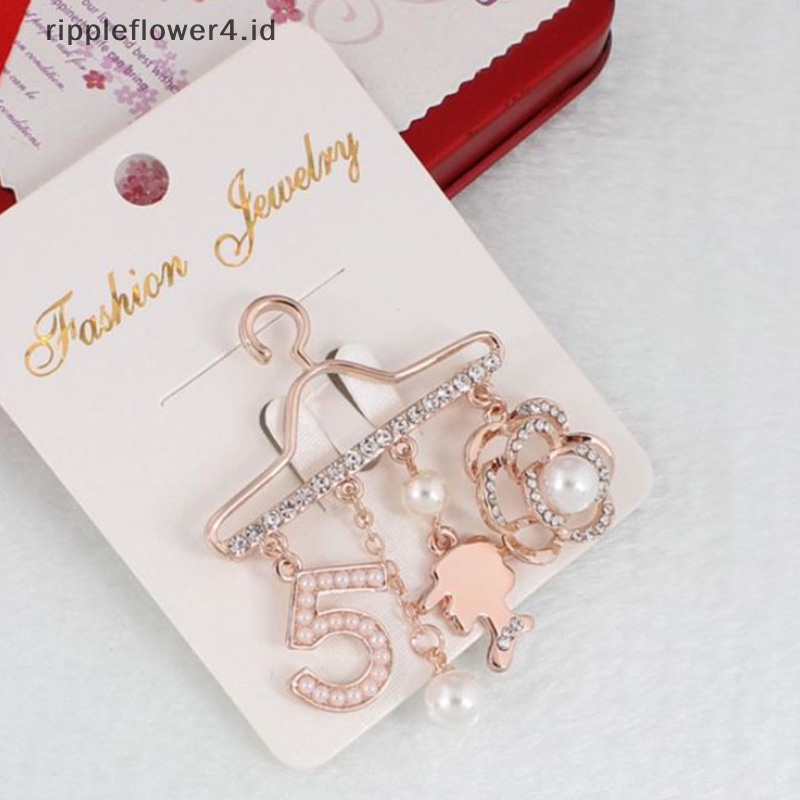 {rippleflower4.id} 1pc Disepuh Rose Gold Bunga Mutiara Berlian Imitasi Mini Gantungan Pin Kreatif DIY  ~