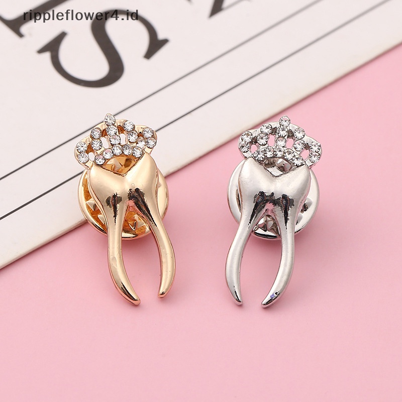 {rippleflower4.id} Fashion Mahkota Bentuk Gigi Bros Pin Kerah Ransel Lencana Perhiasan Hadiah Untuk Aksesoris Pria Wanita~