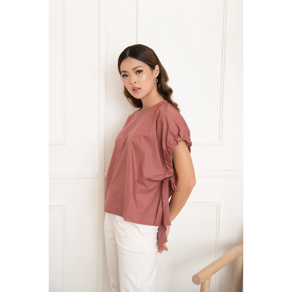 Ms Daisy Marla drawstring sleeve hi-low blouse / baju atasan kasual wanita / baju hi-low blouse wanita