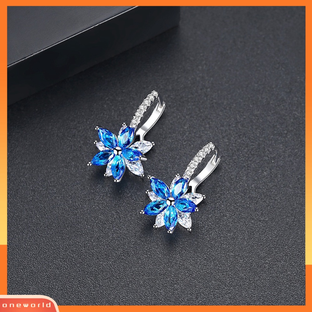 [WOD] 1pasang Anting Hoop Cubic Zirconia Batu Imitasi Bening Geometris Kilau Terang Poles Halus Hias Hadiah Wanita Snowflake Pendant Earrings Fashion Perhiasan Untuk Pacaran