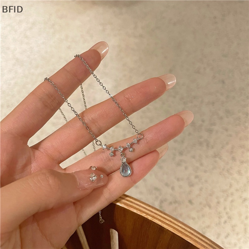 [BFID] Kreatif Tetesan Air Berbentuk Moonstone Shinny Kalung Ins Gaya Ringan Fashion Rantai Klavikula Untuk Wanita Gadis Perhiasan Hadiah [ID]