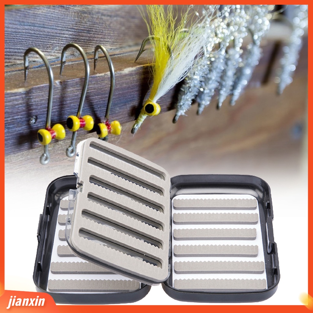 (In Stock) PE Double-Layer Spons Bantal Alat Pancing Luar Ruangan Umpan Fly Hook Case Lure Storage Box