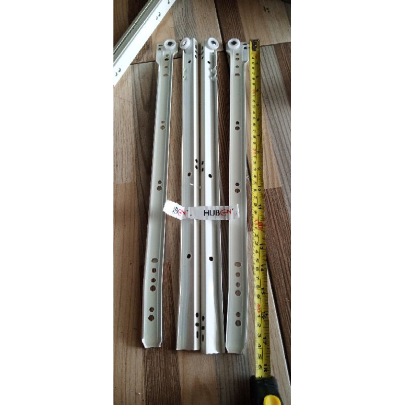 Rel laci huben 45cm warna putih singel track