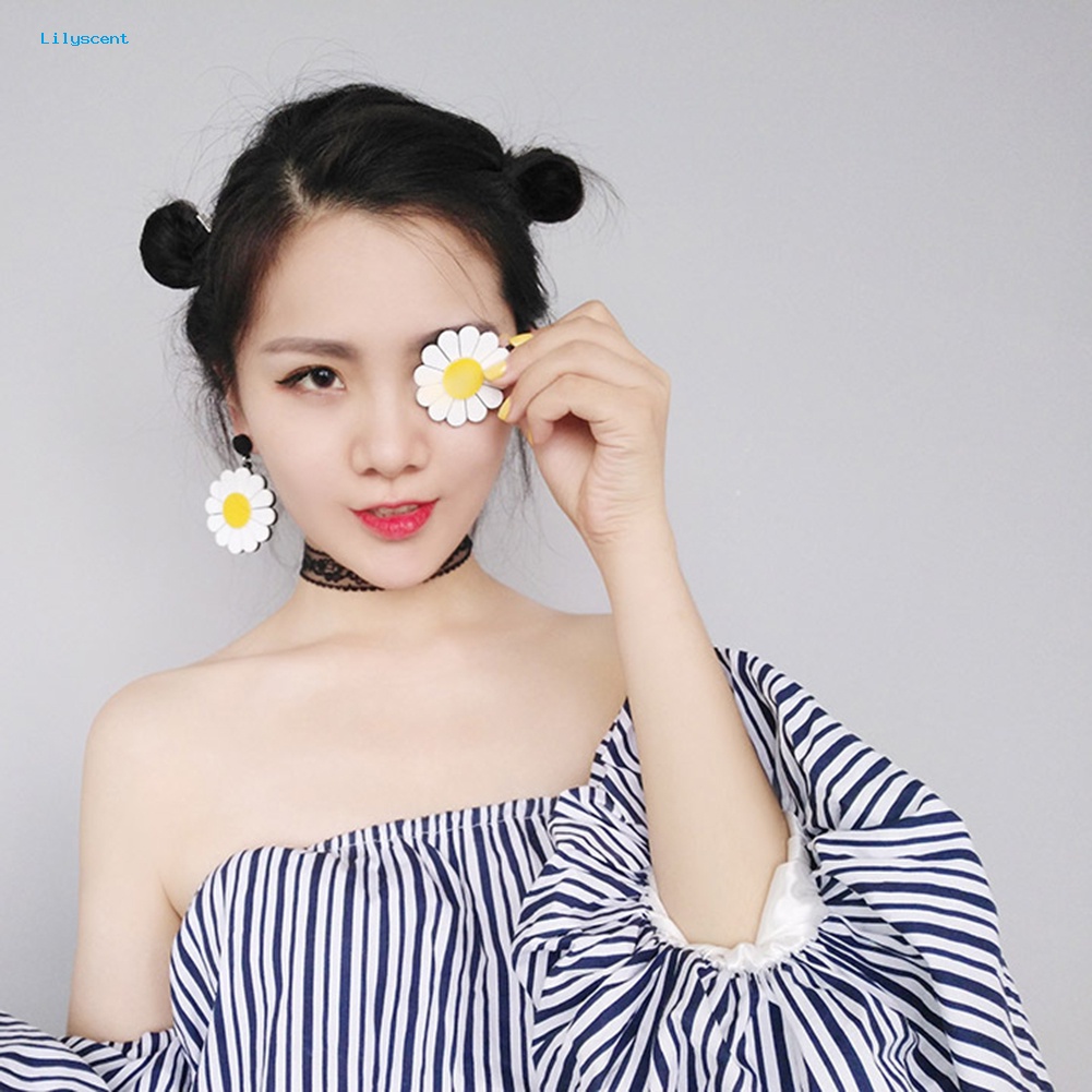 Lilyscent Fashion Akrilik Daisy Besar Menjuntai Anting Tindik Telinga Liontin Wanita Dekorasi Pesta