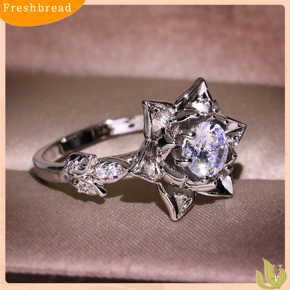&lt; Freshbread &gt; Vintage Wanita Berlian Imitasi Bertatahkan Air Lily Bunga Jari Cincin Pesta Perhiasan Hadiah