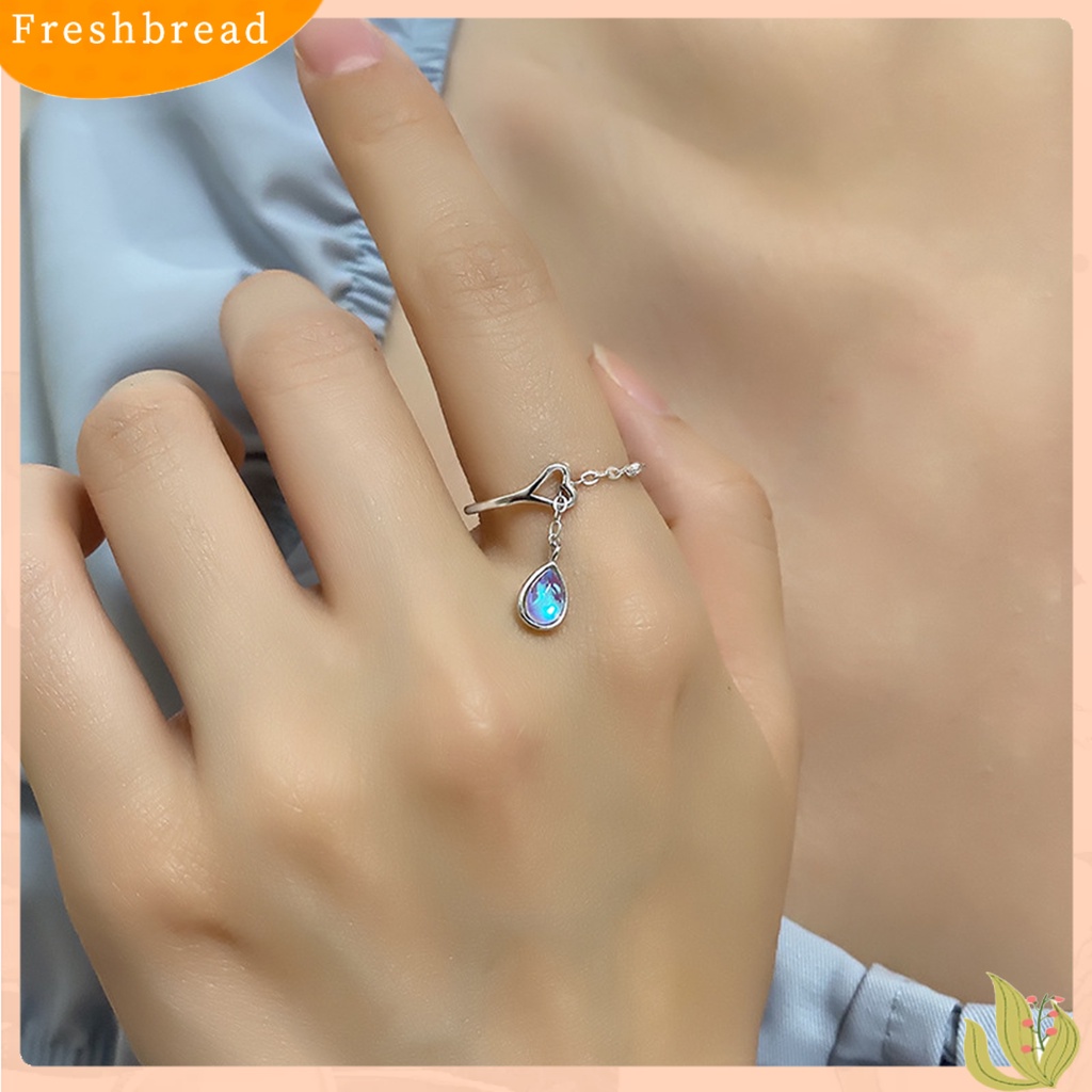 &lt; Freshbread &gt; Wanita Cincin Faux Moonstone Desain Pembukaan Geometris Adjustable All-match Perhiasan Hadiah Cubic Zirconia Ladies Water Drop Rumbai Pesta Jari Cincin Untuk Pakaian Sehari-Hari