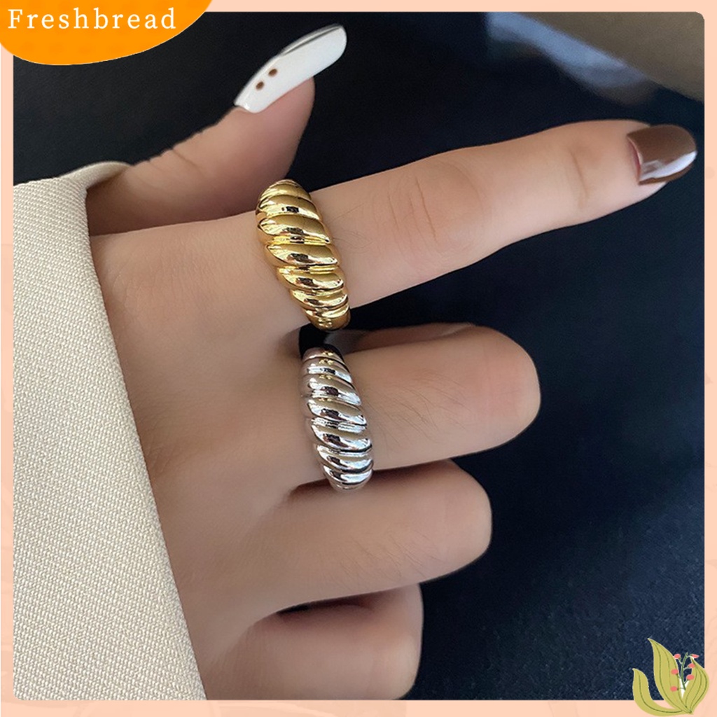 &lt; Freshbread &gt; Cincin Jari Terbuka Dapat Disesuaikan Berlebihan Tidak Luntur Vintage Dekorasi Kepribadian Wanita Perhiasan Perancis Croissant Cincin Perhiasan Aksesoris