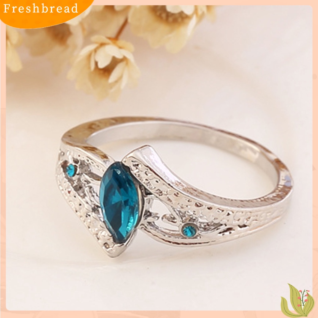 &lt; Freshbread &gt; Band Pernikahan Eye-catching Permukaan Mengkilap Alloy Sparkling Wedding Ring Jewelry Hadiah Ulang Tahun Untuk Pesta