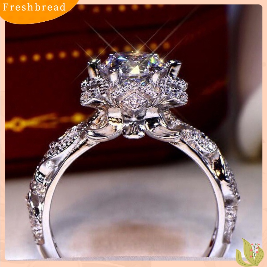 &lt; Freshbread &gt; Wanita Bunga Berlian Imitasi Bertatahkan Cincin Hadiah Valentine Pernikahan Pertunangan Perhiasan