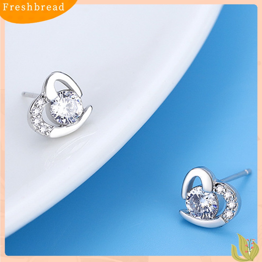 &lt; Freshbread &gt; Fashion Wanita Cubic Zirconia Hias Cinta Hati Telinga Stud Anting Perhiasan Hadiah