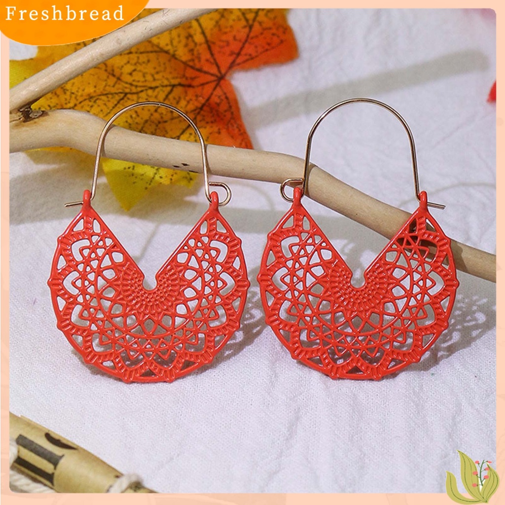 < Freshbread > 1pasang Anting Wanita Berbentuk V Perhiasan Sederhana Anting Menjuntai Vintage Ringan Untuk Perjamuan