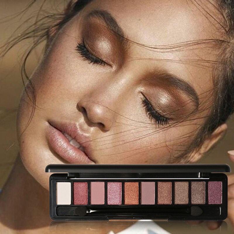 Eyeshadow Palette 10 Warna Plus Brush Spons