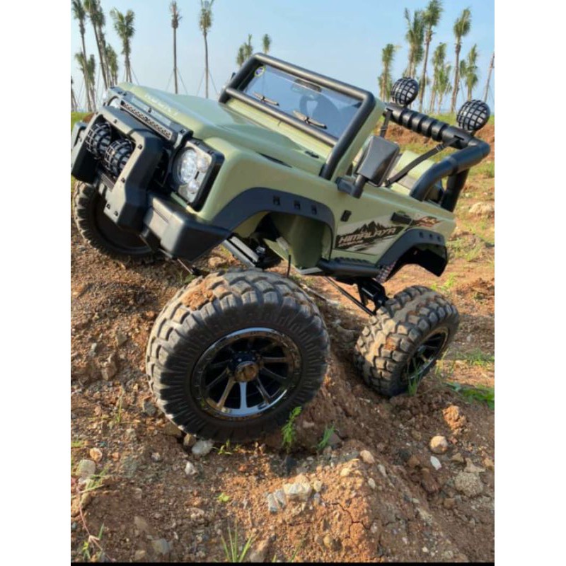 mobil aki Rocky monster