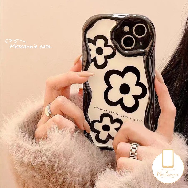 IPHONE Casing 3D Wavy Curved Edge Glossy Kompatibel Untuk Iphone11 Pro Max 7Plus XR 6s 8 6 7 Plus 14 13 12 Pro Max X XS Max SE 2020 Simple Tiga Bunga Putih Airbag Lembut Shockproof Cover